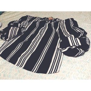 Off shoulder top,  dark blue and white top. ✨